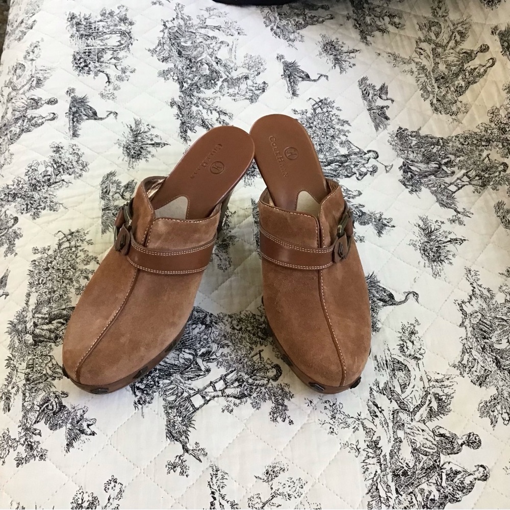 Authentic!* New* Cole Haan couture suede leather, high end mules/clog! - Picture 8 of 12